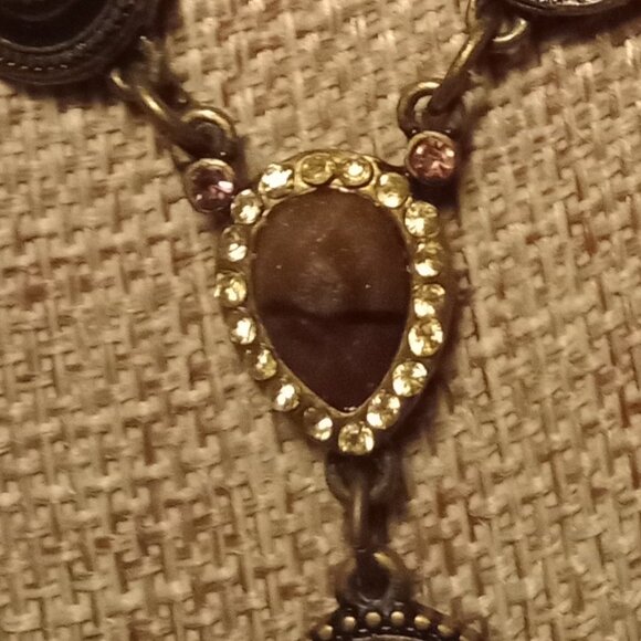 Earth-toned Y-Necklace - Picture 11 of 11